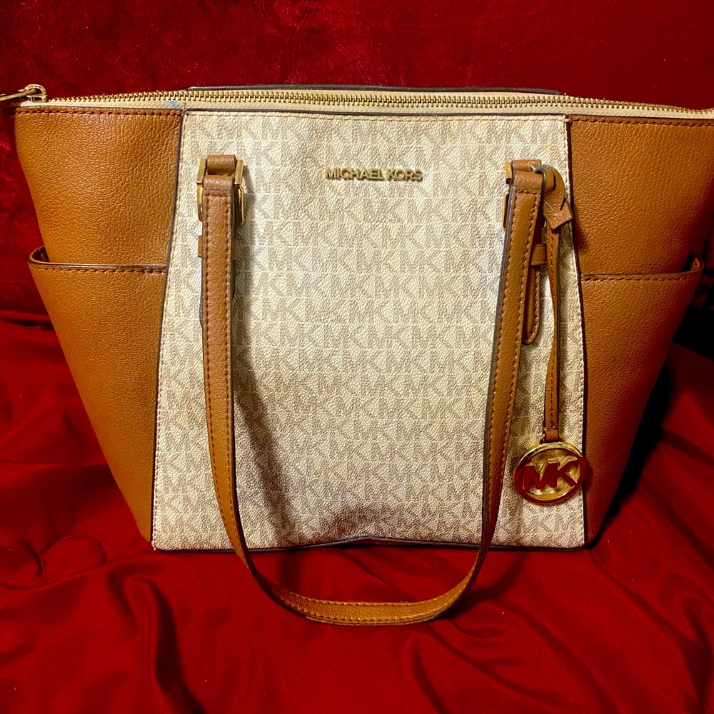 Michael Kors large shoulder purse